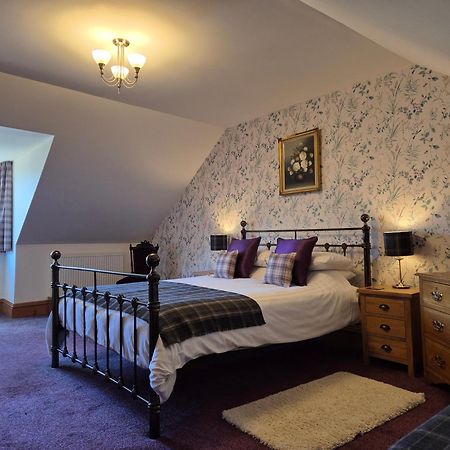 The Old Convent Holiday Apartments Fort Augustus Exteriör bild